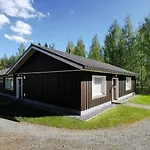 Villa Upea Miljoeoe Saimaalla, Tilava Talo Ja Saunamoekki Joensuu