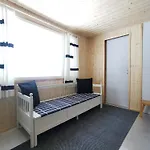 Upea Miljoeoe Saimaalla, Tilava Talo Ja Saunamoekki