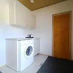 Upea Miljoeoe Saimaalla, Tilava Talo Ja Saunamoekki Villa *