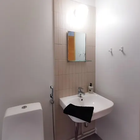 Upea Miljoeoe Saimaalla, Tilava Talo Ja Saunamoekki Villa