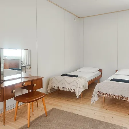 Villa Upea Miljoeoe Saimaalla, Tilava Talo Ja Saunamoekki