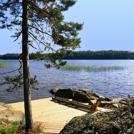 Villa Upea Miljoeoe Saimaalla, Tilava Talo Ja Saunamoekki *