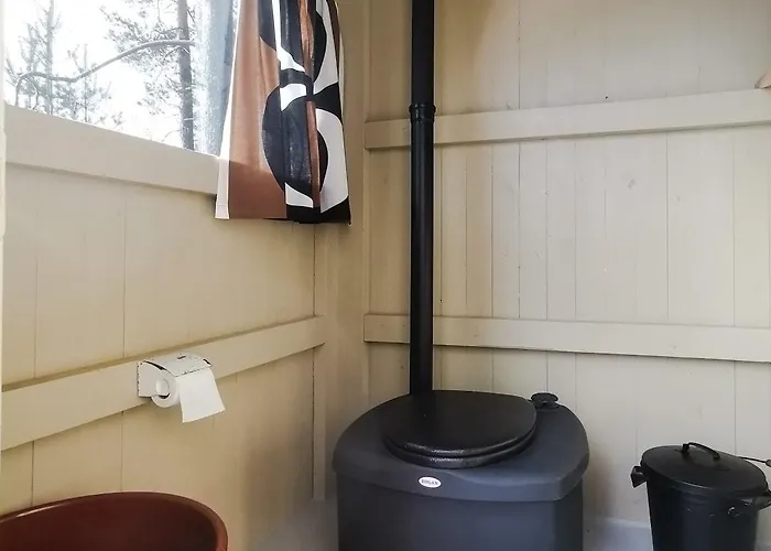 Upea Miljoeoe Saimaalla, Tilava Talo Ja Saunamoekki Вилла Йоэнсуу