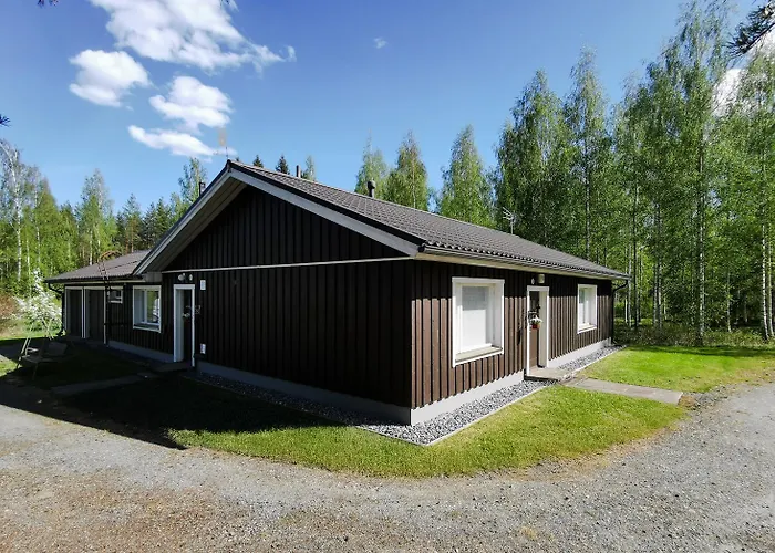 Вилла Upea Miljoeoe Saimaalla, Tilava Talo Ja Saunamoekki Йоэнсуу